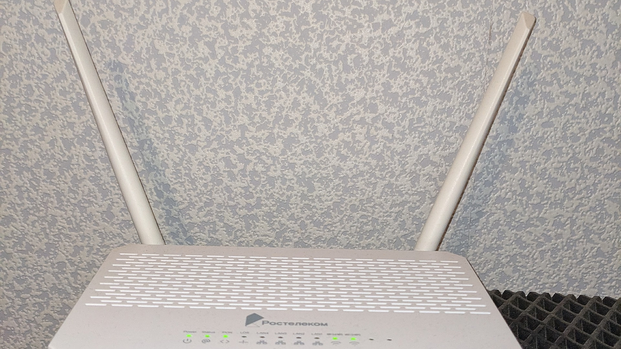 Главная картинка новости: Эксперимент наглядно показал: Wi-Fi-роутер лучше вынести на балкон, а смартфон убирать на ночь подальше от кровати