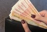 Миниатюра новости: В Коми женщина вернула долг, чтобы сохранить свой автомобиль