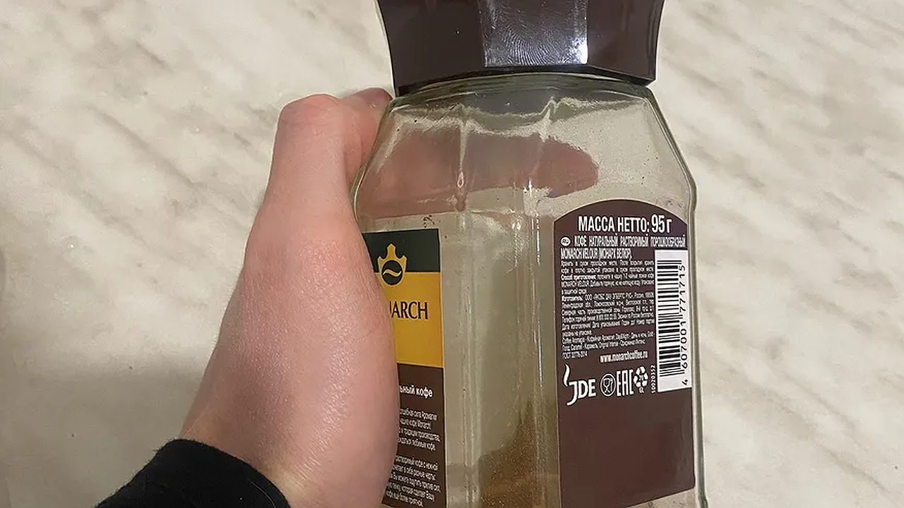 Главная картинка новости: Банки из-под кофе не выбрасываю: здорово выручают в хозяйстве