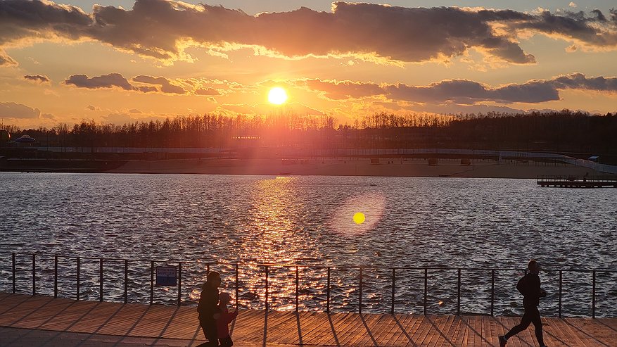 Главная картинка новости: Усинские бегуны триумфально выступили на Стамбульском марафоне