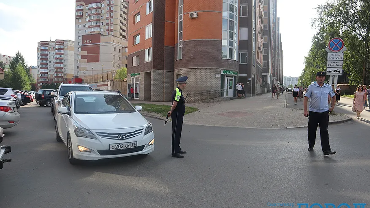 Главная картинка новости: Ужесточение контроля в августе: новые правила перевозки оружия и опасных грузов грозят водителям конфискацией и уголовными делами