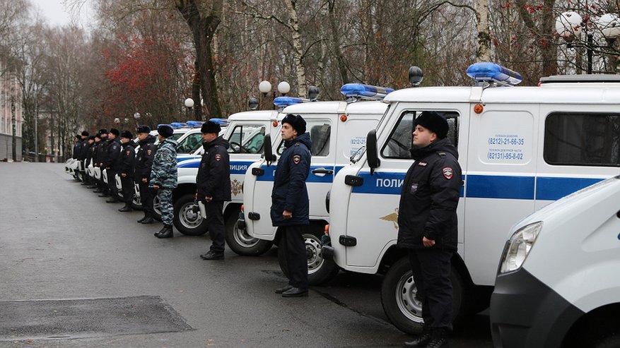 Главная картинка новости: МВД по Коми получило партию новой служебной техники