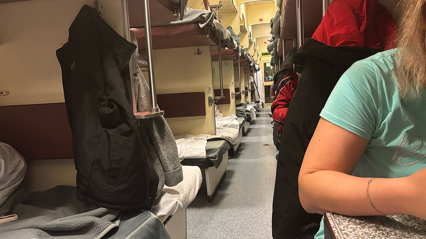 Главная картинка новости: 38-е место лучшее! Я беру верхнюю боковую у туалета. Вот почему