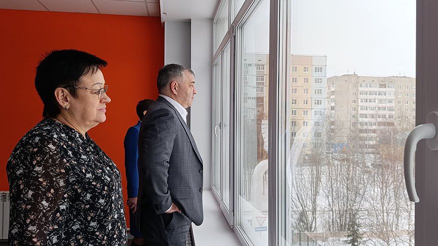 Главная картинка новости: В Усинске завершили ремонт «Кванториума» на базе четвёртой школы