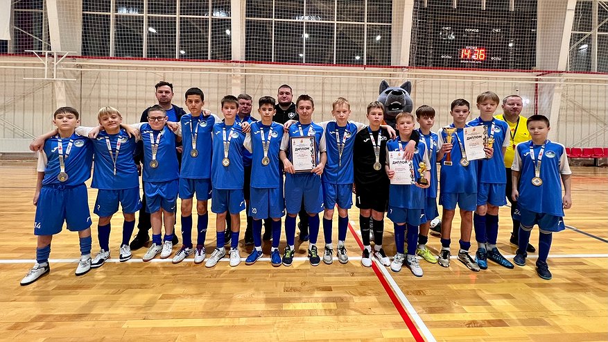 Главная картинка новости: В Усинске прошло Первенство Республики Коми по футзалу