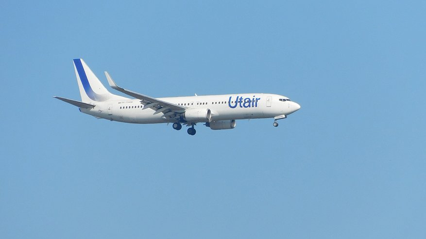 Главная картинка новости: Самолет, летевший в Коми, не смог приземлиться в регионе