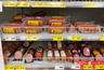 Миниатюра новости: Подруга-продавец рассказала - для чего люди берут в "Светофоре" по 10-20 палок колбасы и по 20 килограммов сосисок