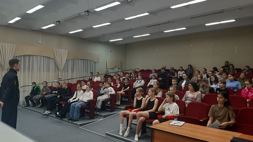 Главная картинка новости: В Усинске провели профилактичную беседу с воспитанниками детских учреждений