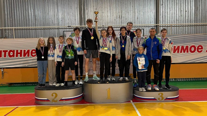 Главная картинка новости: Усинцы завоевали 32 медали на соревнованиях «Стальной карабин — 2025»