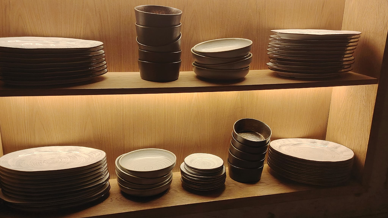 Главная картинка новости: Выкиньте срочно: эти 5 вещей в доме магнитом притягивают бедность