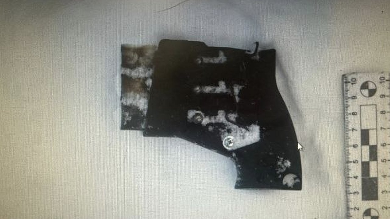 Главная картинка новости: В Коми петарда от пугача взорвалась в руках у ребёнка