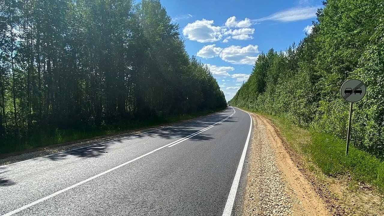 Главная картинка новости: В Коми за год привели в нормативное состояние 240 километров автодорог