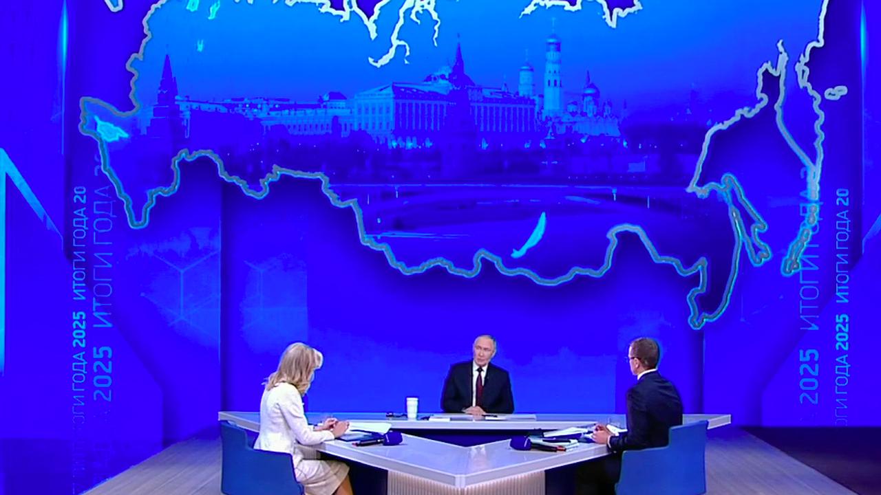 Главная картинка новости: Проблемы автодорог в Республике Коми обсудили с Владимиром Путиным