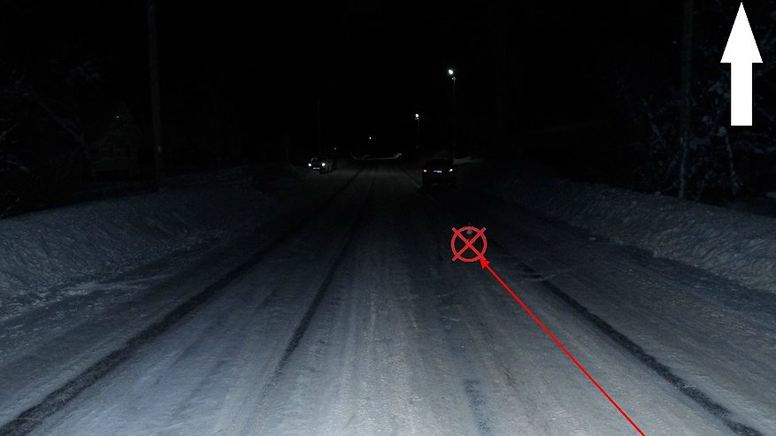 Главная картинка новости: Ночной инцидент в Коми: автомобиль наехал на лежащего на дороге мужчину