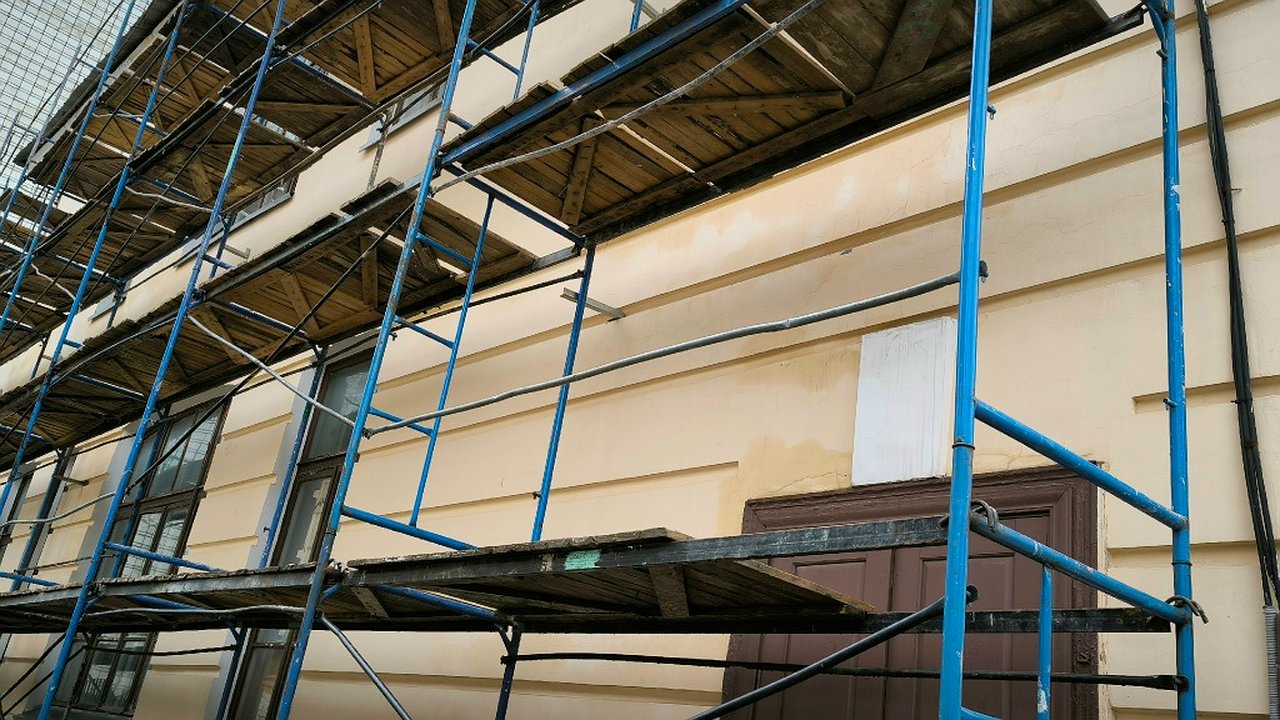 Главная картинка новости: Прокуратура Коми добилась отстранения руководителя регионального фонда капитального ремонта