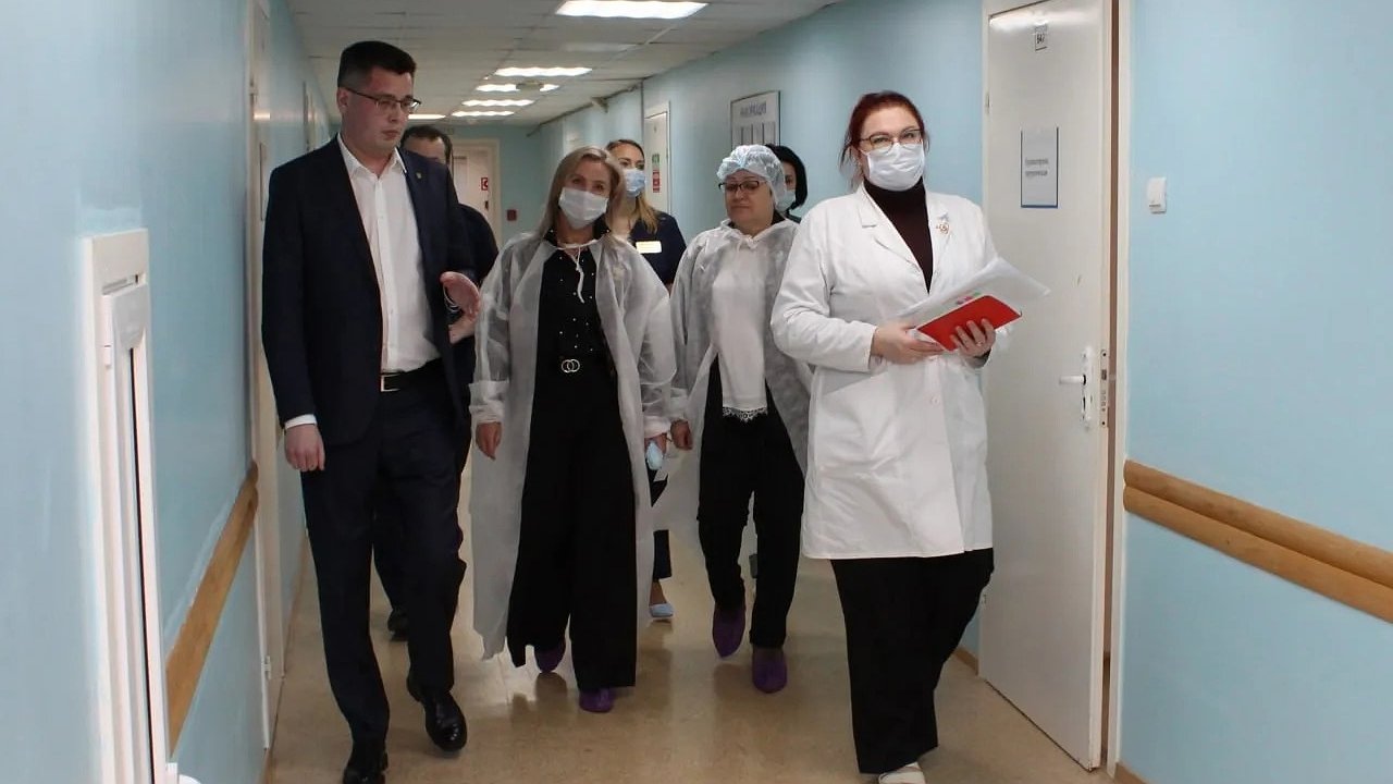 Главная картинка новости: Наталья Якимова оценила социально-инфраструктурные проекты Усинска