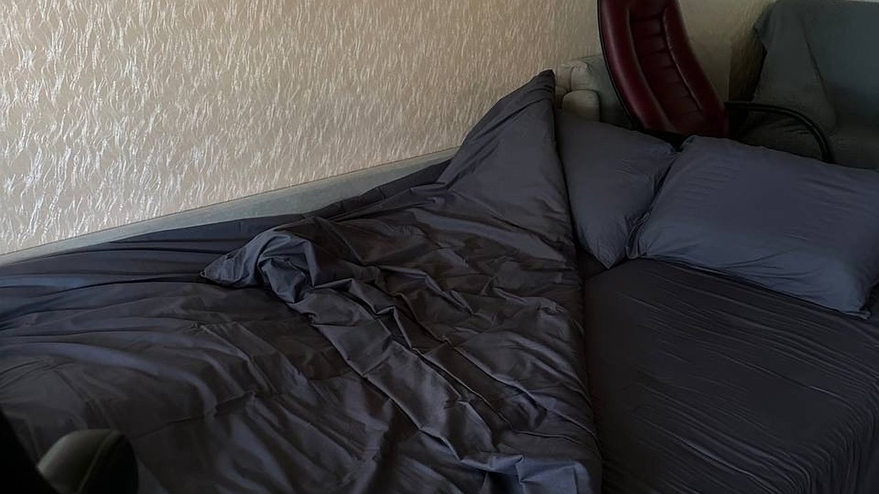 Главная картинка новости: Как часто нужно стирать и менять постельное белье - запомните раз и навсегда