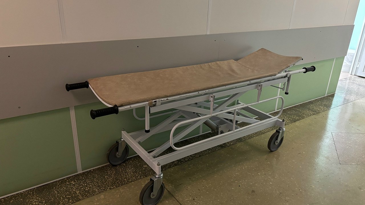 Главная картинка новости: Восемь пострадавших продолжают лечение после ЧП в центре профподготовки МВД в Коми