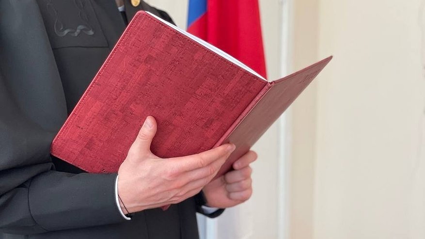 Главная картинка новости: В Коми центр соцзащиты взыскал с пенсионерки "лишние" выплаты