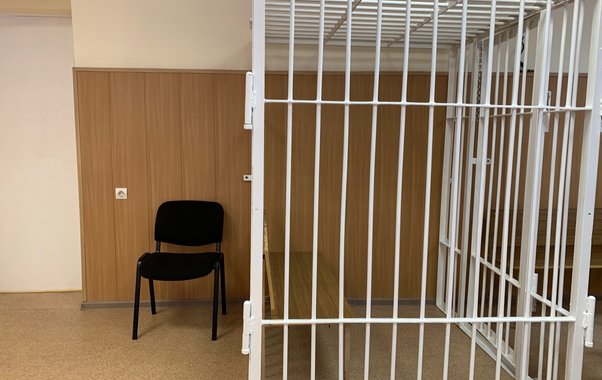 В Усинске бывшего сотрудника миграционной службы будут судить