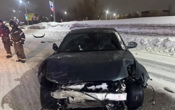 В Усинске столкнулись два автомобиля Audi