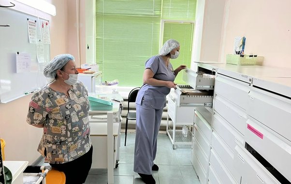 В Усинске проверили отделения больницы в ходе планового обхода