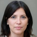 Яна Голикова