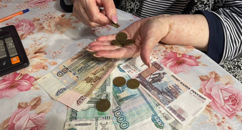 Российские пенсионеры обрадовались: всем пожилым гражданам приготовлен новогодний сюрприз