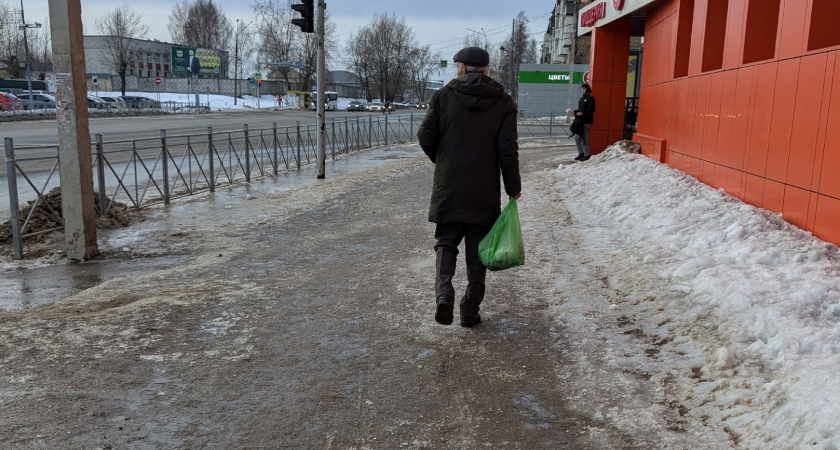 И работающим, и неработающим. Пенсионерам дадут крупную выплату до 30 апреля