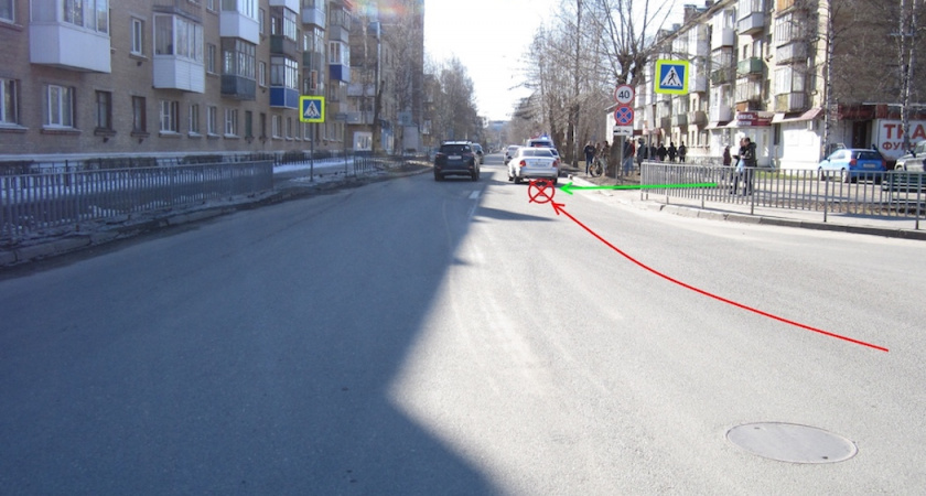 В Коми водитель Volkswagen Polo сбил двух юных велосипедисток на "зебре"