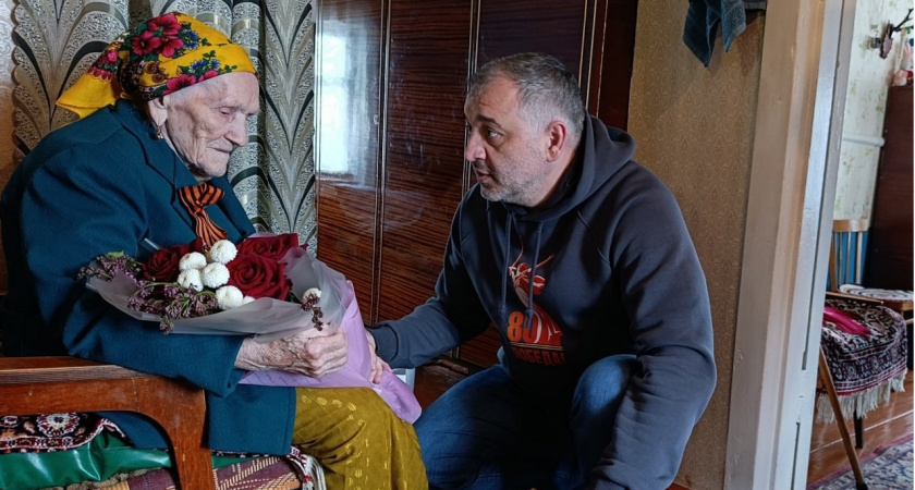 В Усинске чествуют ветеранов трудового фронта в преддверии Дня Победы