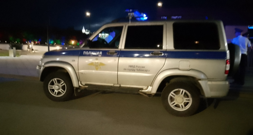 В Усинске росгвардейцам пришлось усмирять буйного посетителя кафе