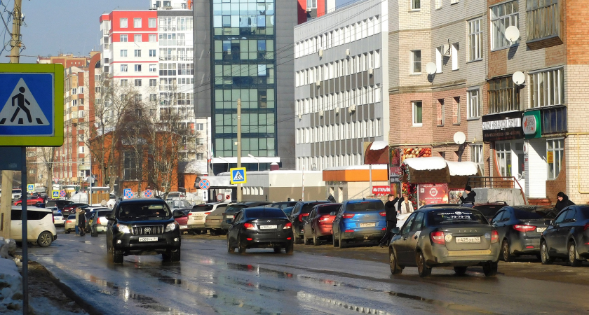 Водителей с 10-летним стажем заставят пересдавать права в мае: в ином случае заплатите 30 000 рублей штрафа