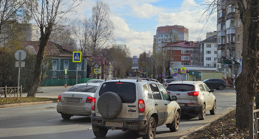 Водителей с 10-летним стажем заставят пересдавать права в мае: в ином случае заплатите 30 000 рублей штрафа