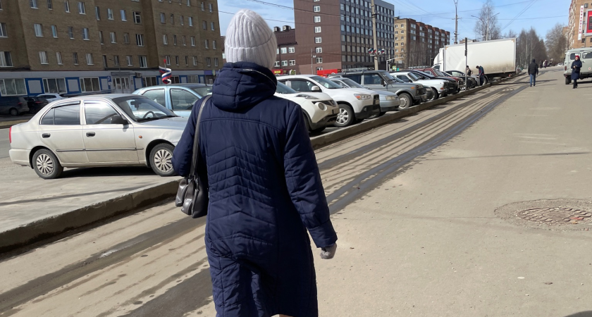 И работающим, и неработающим. Всем, кто получает пенсию, дадут разовую выплату в июне