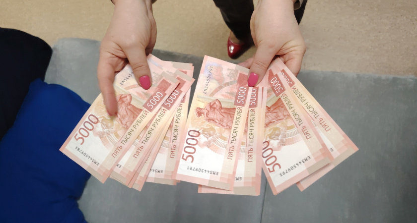 Любовь слепа и дорога: Житель Коми обманом вытянул из возлюбленной 10 миллионов рублей, прикрываясь раком
