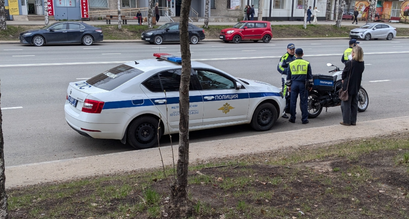 Новое правило для всех, кто водит автомобиль – теперь полностью запрещено с 10:00 до 22:00