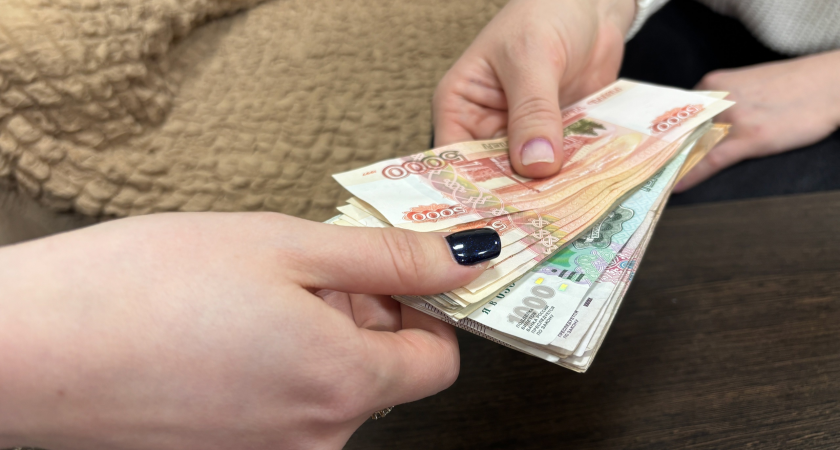 Платежный вопрос: с 8 июня многих россиян переведут на наличные