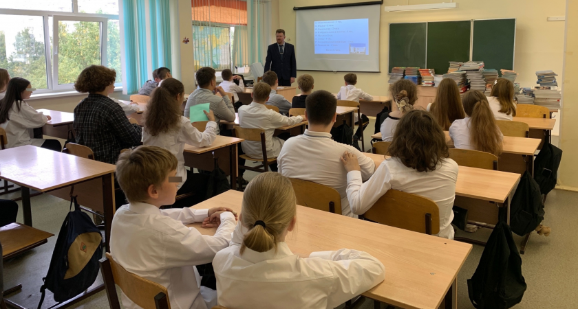 В школах убирают очень важный предмет: ученики радуются переменам, педагоги выражают беспокойство