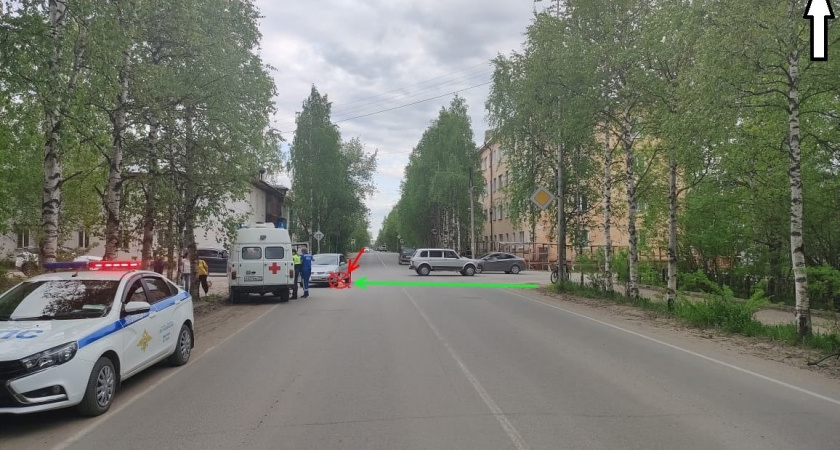 В Коми двое детей пострадали, перебегая дорогу в неположенных местах