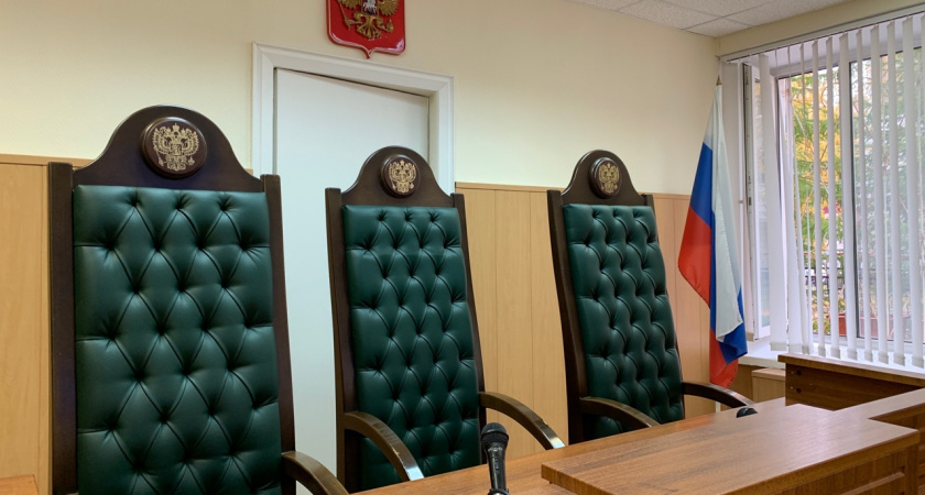 Суд в Коми оставил женщину без мебели и компенсации после расставания