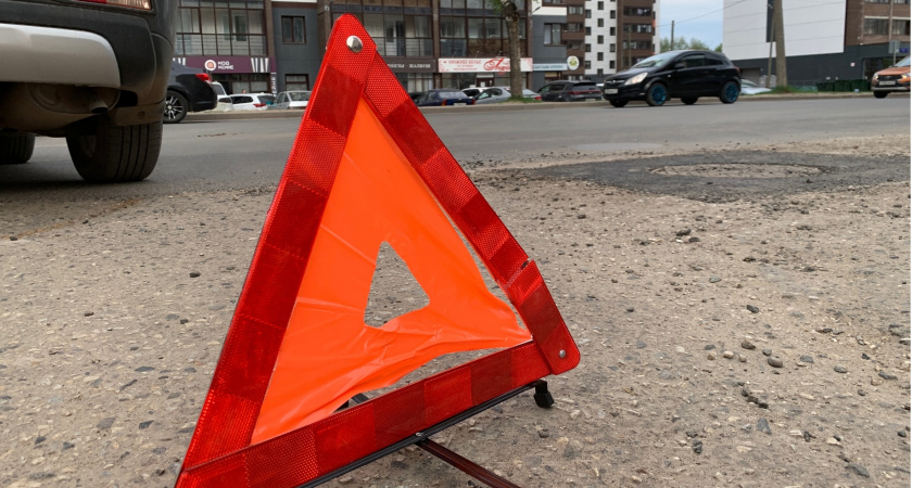 ГАИ Коми за сутки зафиксировала более трех сотен нарушений на дорогах