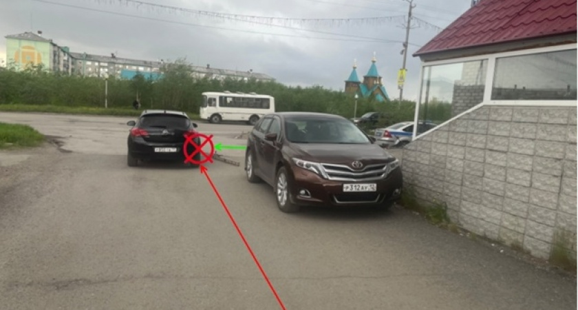 В Коми автомобиль сбил ребенка на велосипеде