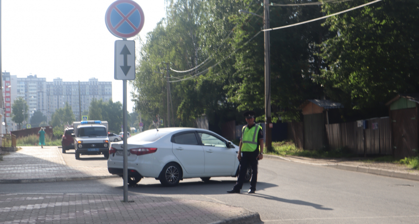 Сотрудники ГИБДД нашли новую ловушку для автомобилистов - штрафуют уже с 14 июля