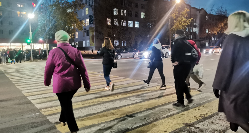 Верховный Суд поставил точку: нужно ли ждать, пока пешеход полностью перейдёт дорогу, или можно давить на газ сразу