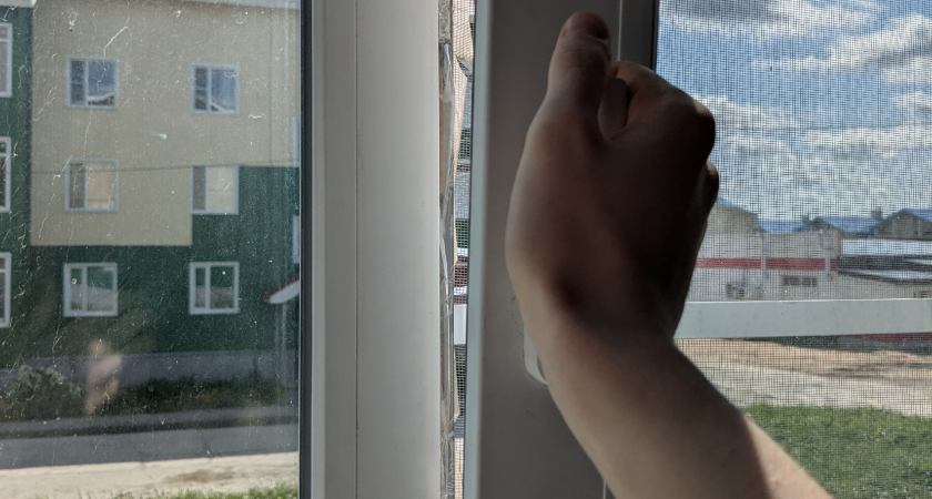 На окна ничего не клею и кондиционер не покупаю: стащила идею у южан — дома свежо даже в аномальную жару