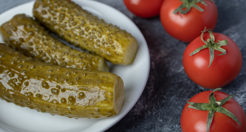 Закусочные горчичные огурчики, которых сколько не сделай, а всегда мало. Делюсь бабушкиным рецептом