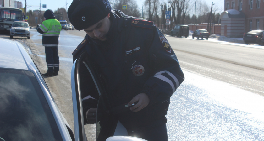 В ГАИ поставили точку: нужно ли иметь в автомобиле детское кресло для перевозки детей
