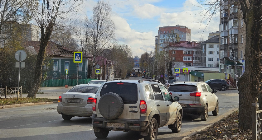 Стало известно, на какой скорости бензин и дизель расходуется в 2 раза меньше — езжу и сильно экономлю
