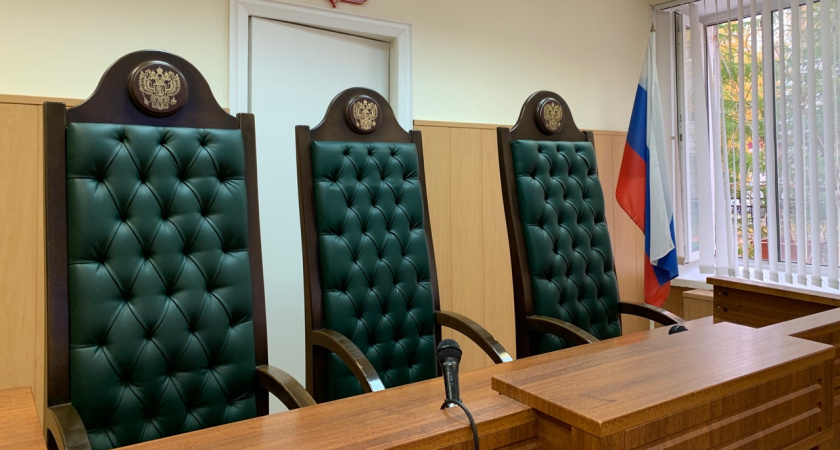 В Коми виновник ДТП пытался отсудить чужую машину, которую он разбил 
